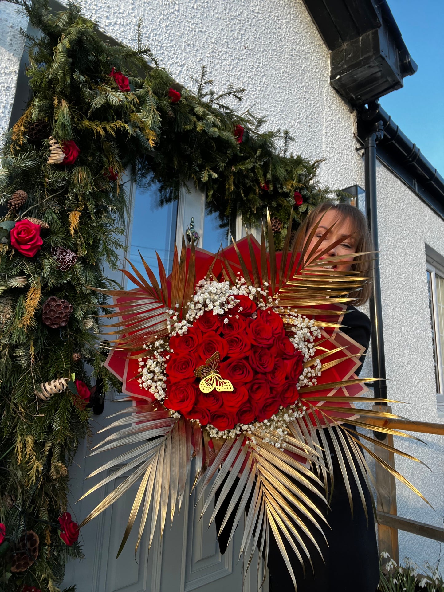 🌹 Two Dozen Luxurious Devotions 🌹