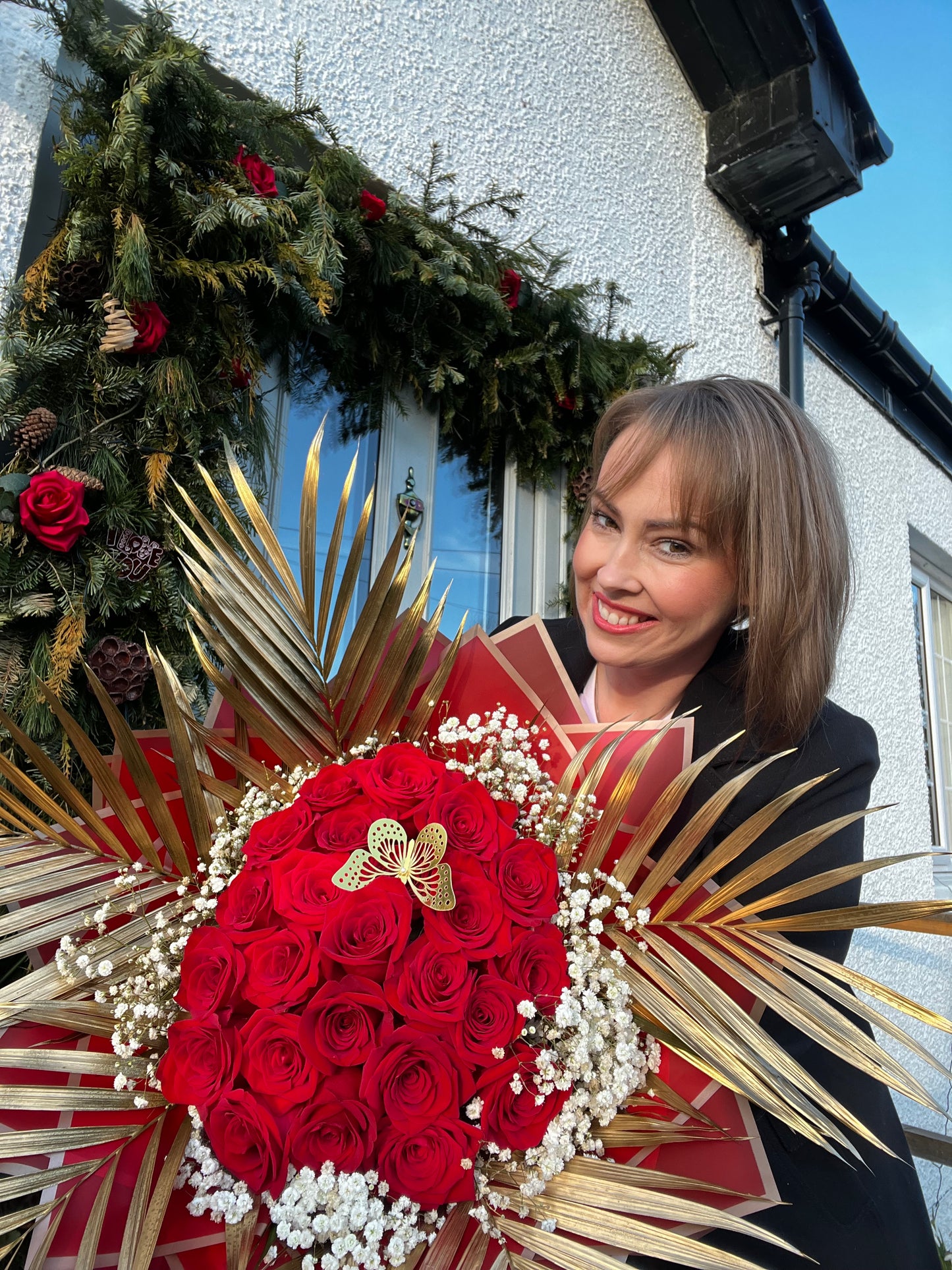 🌹 Two Dozen Luxurious Devotions 🌹