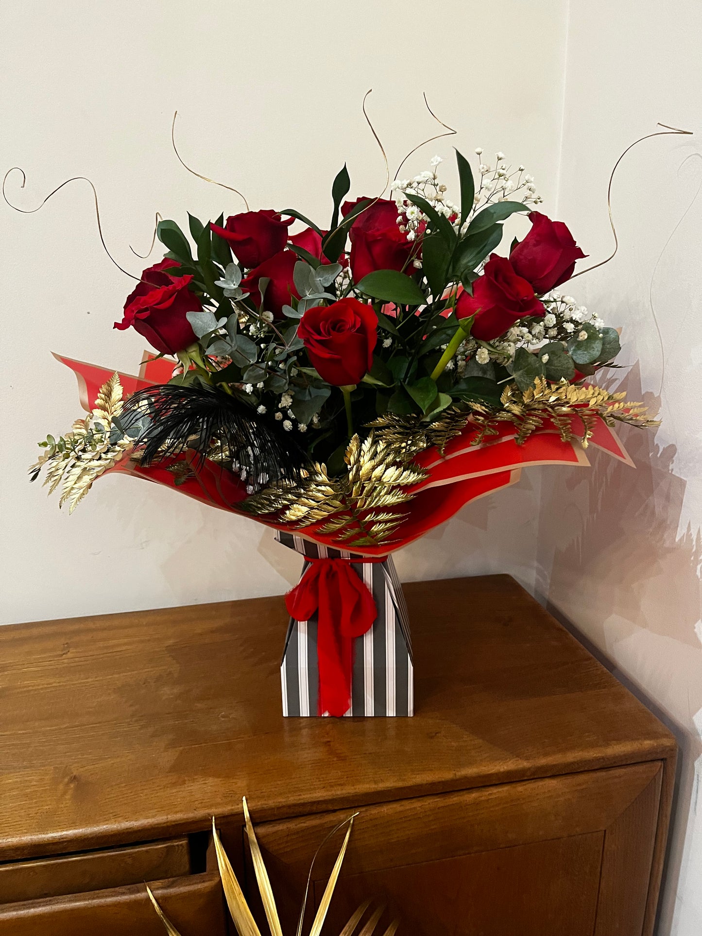 🌹A Dozen Promises🌹